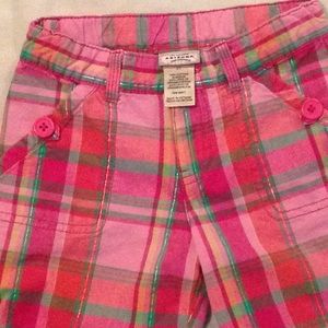 Toddler knee knockers.